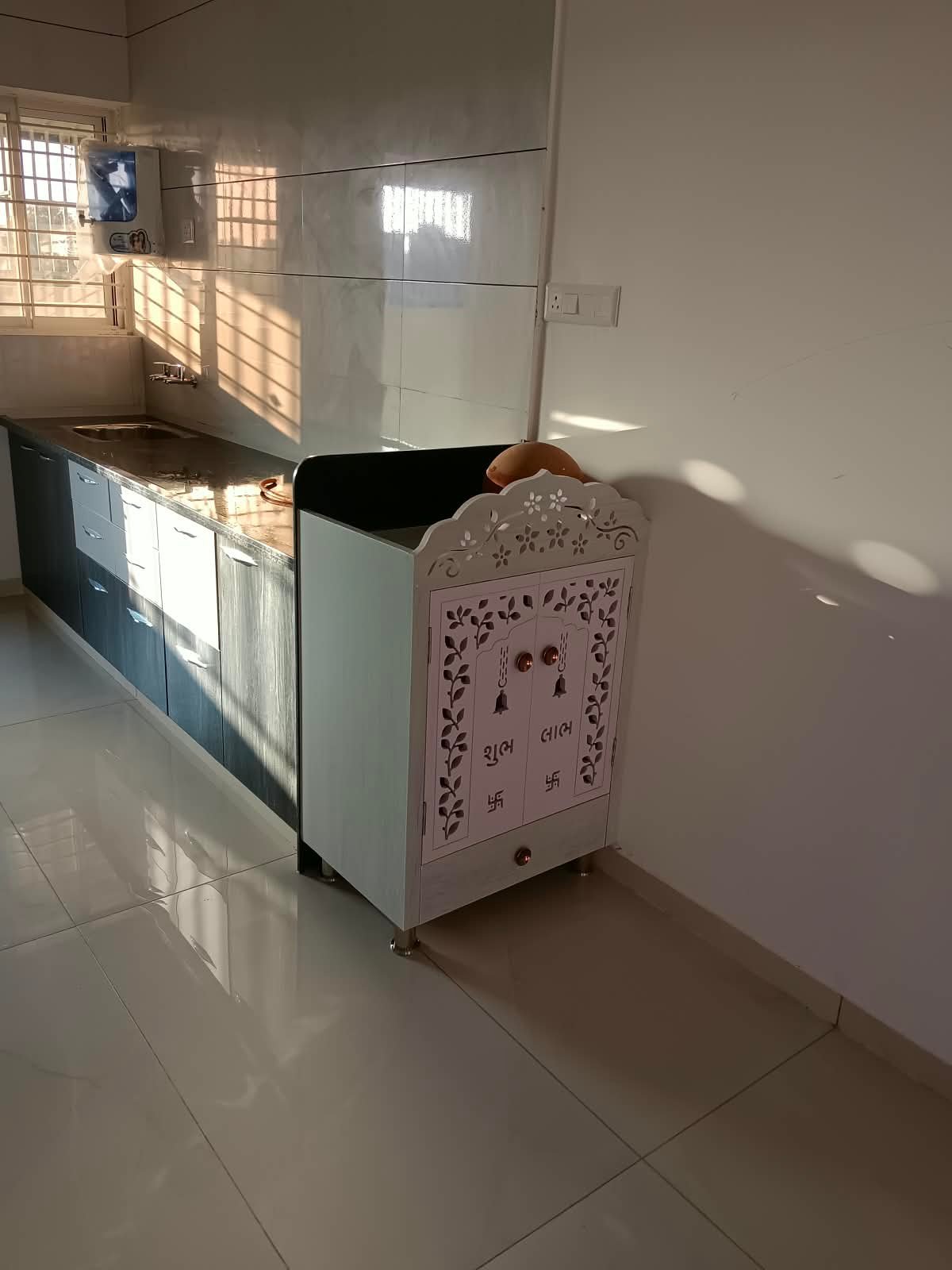 Kitchen Temple Unit