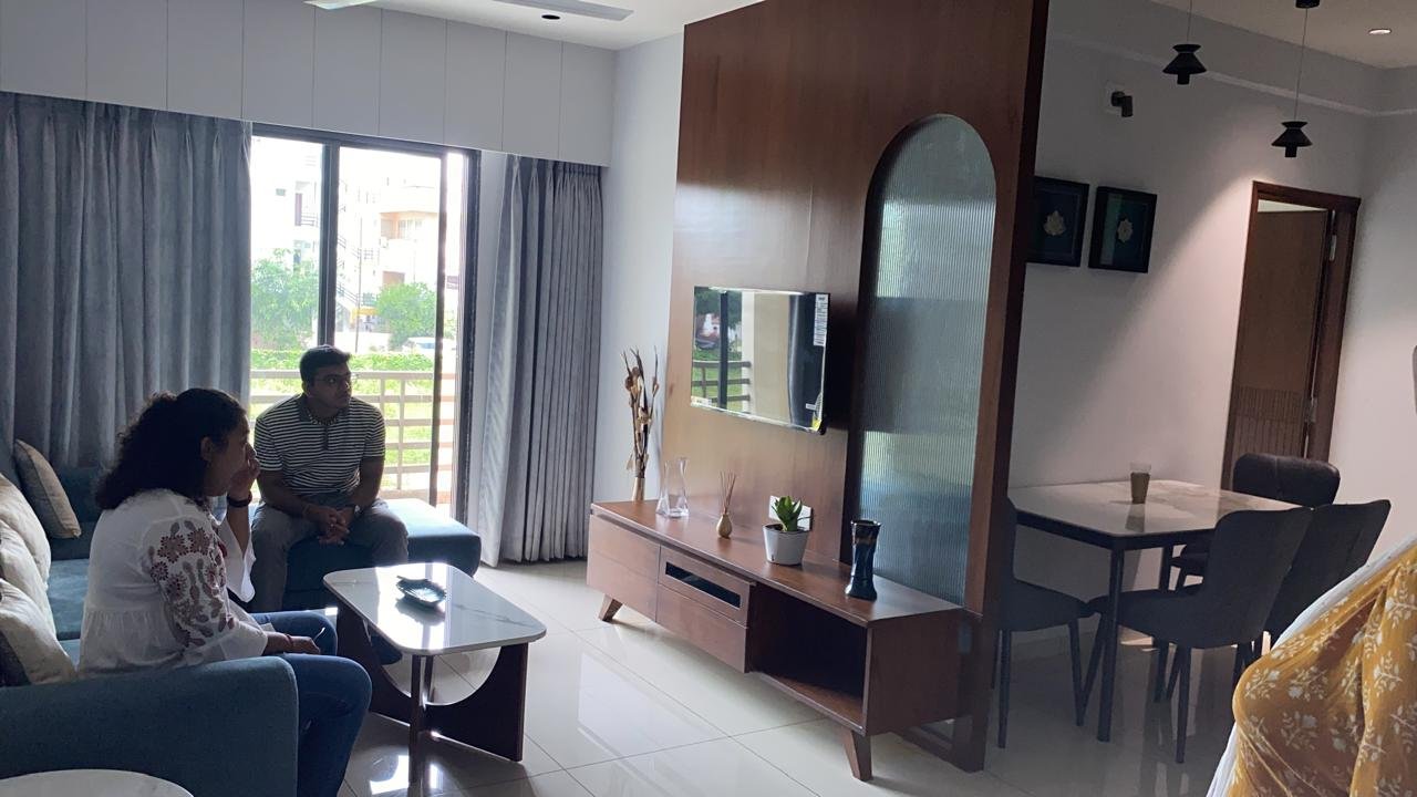 TV Unit with Partition