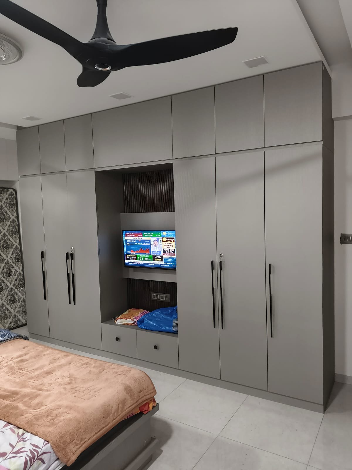 Grey PVC Wardrobe with Integrated TV Unit